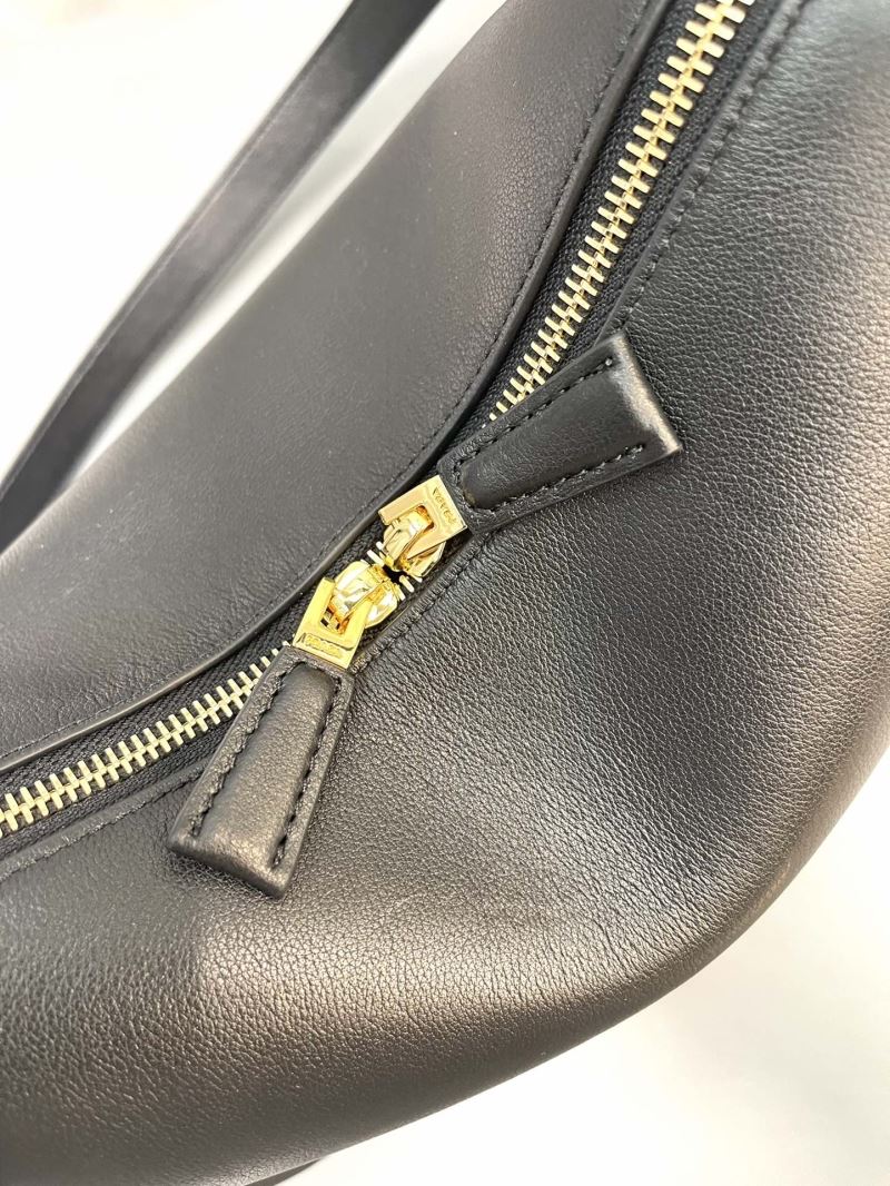 Pra*a top handle bags